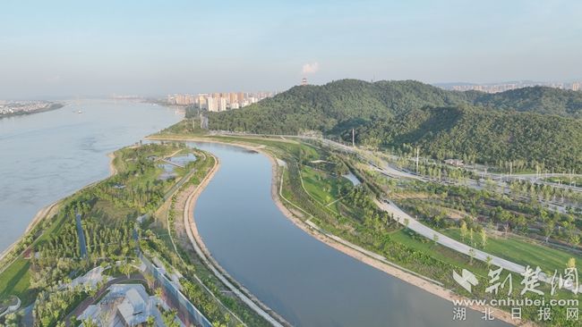 江灘公園建成。通訊員 供圖.jpeg